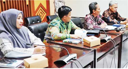 rapat-dprd-dengan-dinsos-tuban